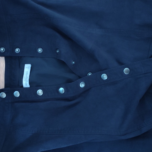 Black vintage button up skirt - Picture 4 of 4